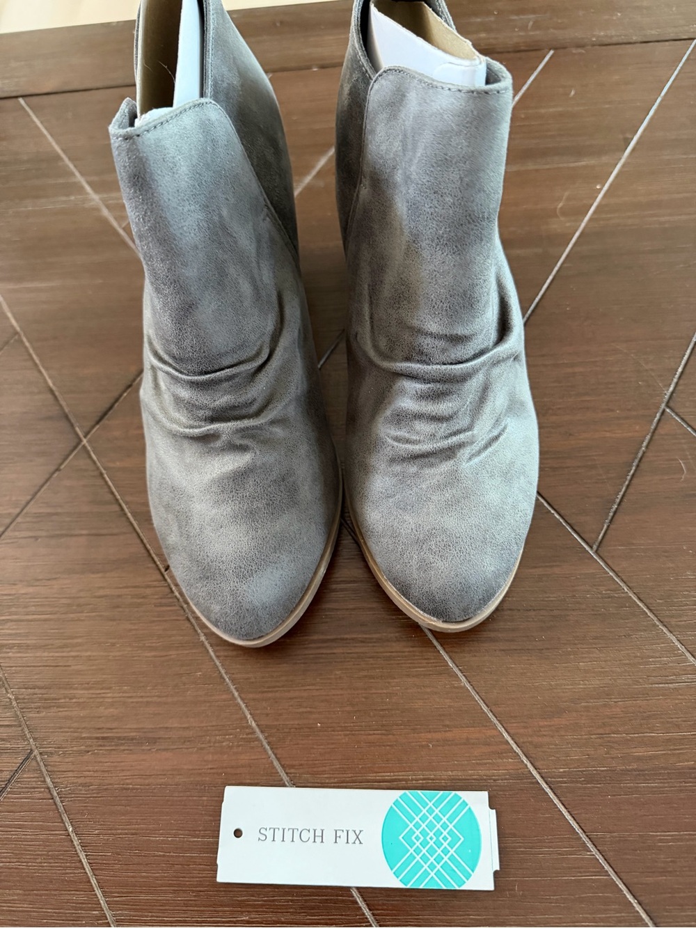 Report Footwear Clarice Grey Heeled Booties Size 8W